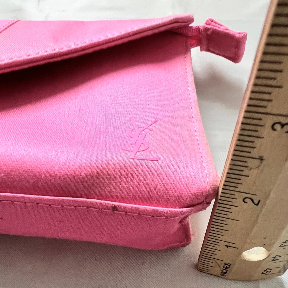 Yves Saint Laurent Novelty Clutch Bag Pink mirror pouch with zipper charm - Picture 14 of 14
